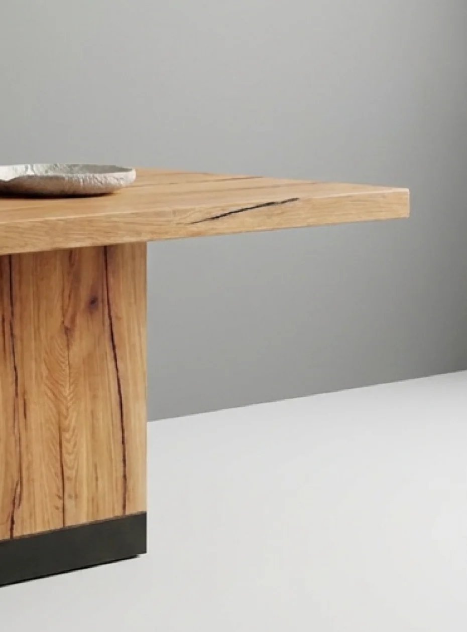 minimal-table-1-3.jpg